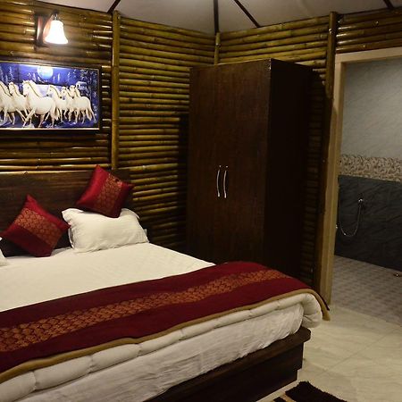 V Resorts Glamwoods Dhanulti Dhanaulti Esterno foto