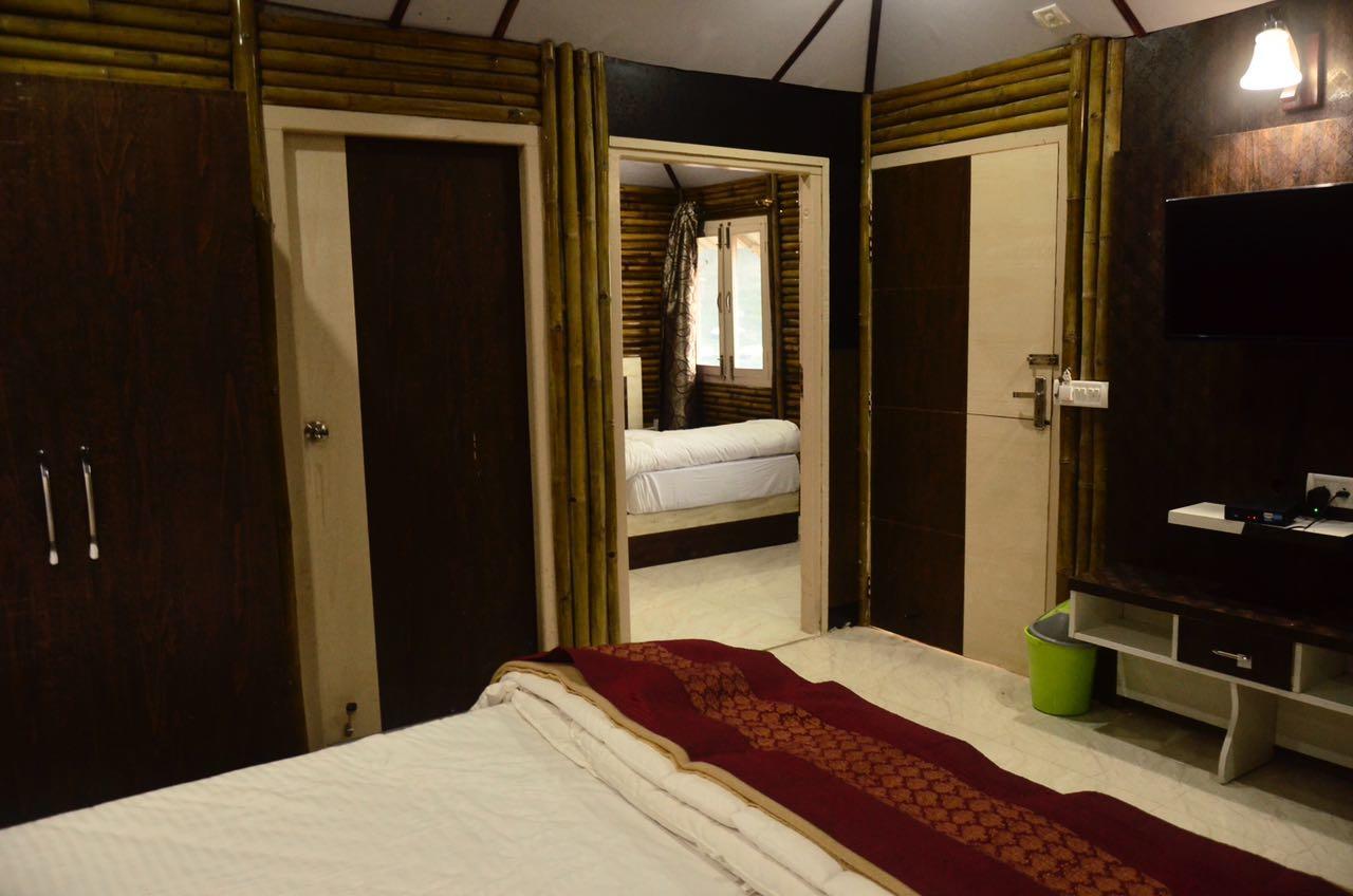 V Resorts Glamwoods Dhanulti Dhanaulti Esterno foto